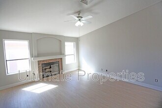 5125 N 78th Dr in Glendale, AZ - Building Photo - Building Photo