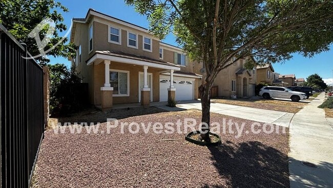 9489 Sapphire Ave in Hesperia, CA - Building Photo - Building Photo