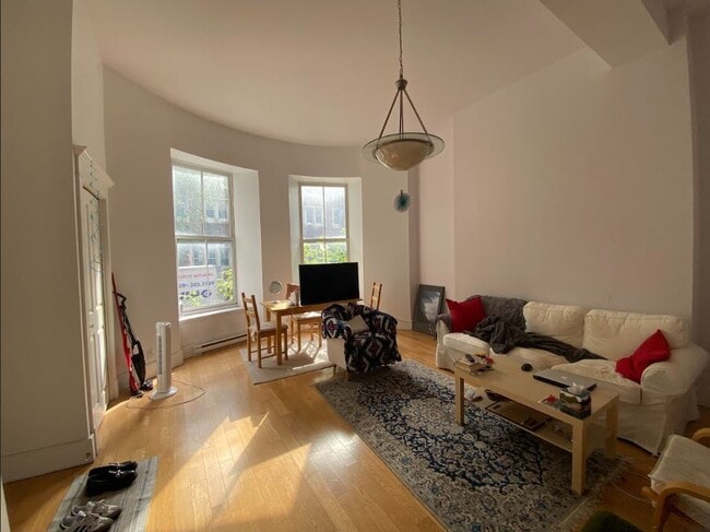 property at 3501 Rue University