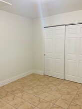 2243-2247-2247 South St in Ft. Myers, FL - Building Photo - Building Photo