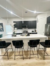 4513 Reed Rd in Houston, TX - Building Photo - Building Photo