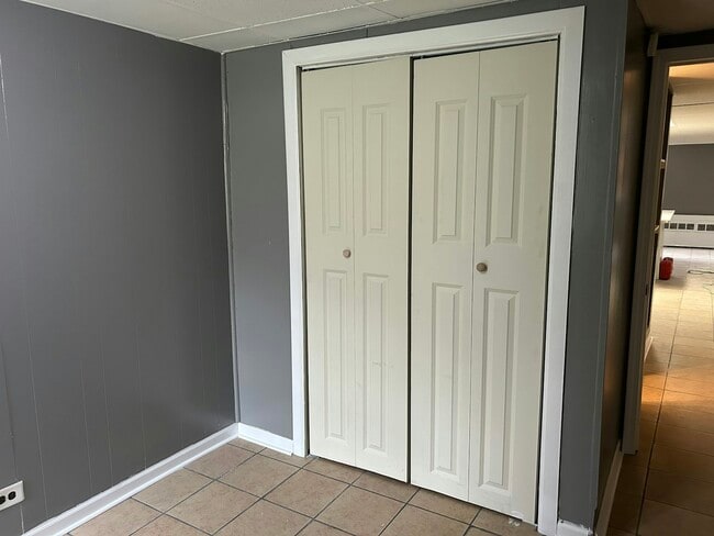 1828 Gunderson Ave in Berwyn, IL - Building Photo - Building Photo