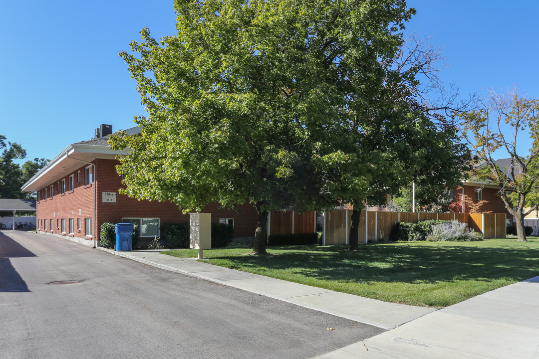 Jones Apartments in Provo, UT - Foto de edificio