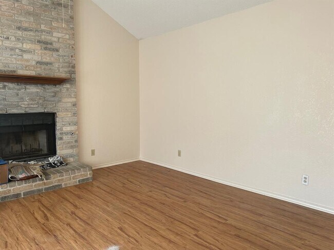 12308 Los Indios Trail in Austin, TX - Building Photo - Building Photo