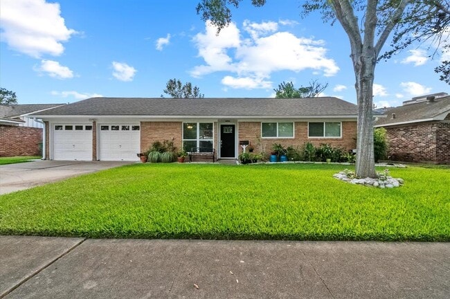 property at 7019 Lugary Dr