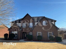 1016 Princeton Park in Montevallo, AL - Building Photo