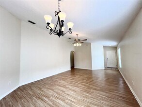 10464 Blackmore Dr in Tampa, FL - Building Photo - Building Photo