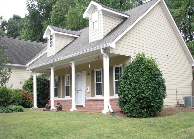 2318 Talamill Dr NE in Marietta, GA - Building Photo - Building Photo