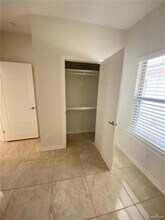 1013 E la Cantera Ave, Unit 3 in McAllen, TX - Building Photo - Building Photo