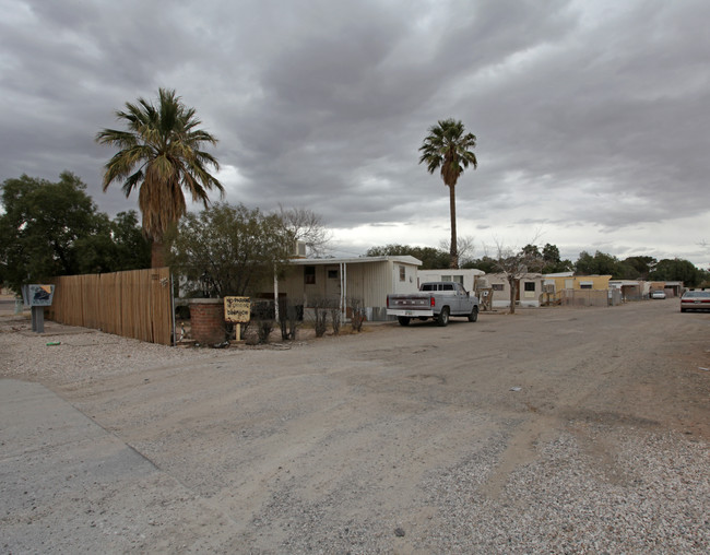 5521 S Park Ave in Tucson, AZ - Foto de edificio - Building Photo