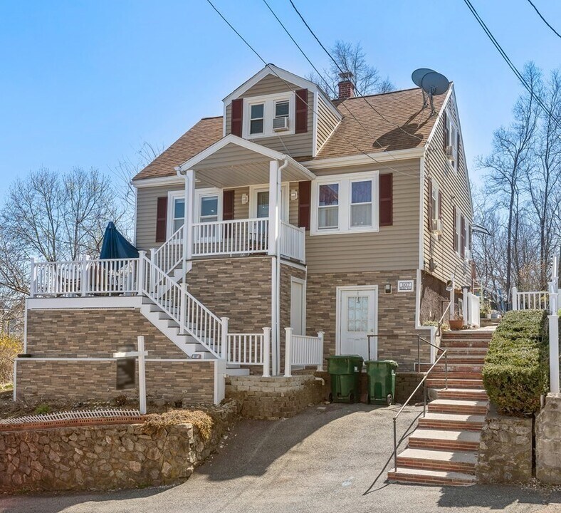 107 Belle Ave in Medford, MA - Building Photo