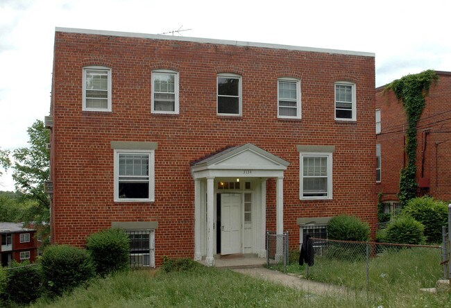 3134 Buena Vista Ter SE in Washington, DC - Foto de edificio - Building Photo
