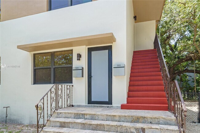 3200 Elizabeth St-Unit -3200 in Miami, FL - Building Photo - Building Photo