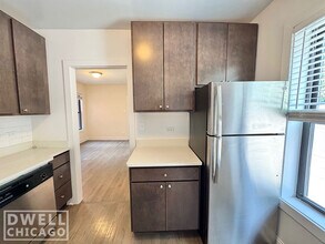 2639 N Spaulding Ave, Unit S in Chicago, IL - Foto de edificio - Building Photo