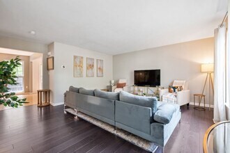 443 Grace St-Unit -ID1049479P in Pittsburgh, PA - Building Photo - Building Photo