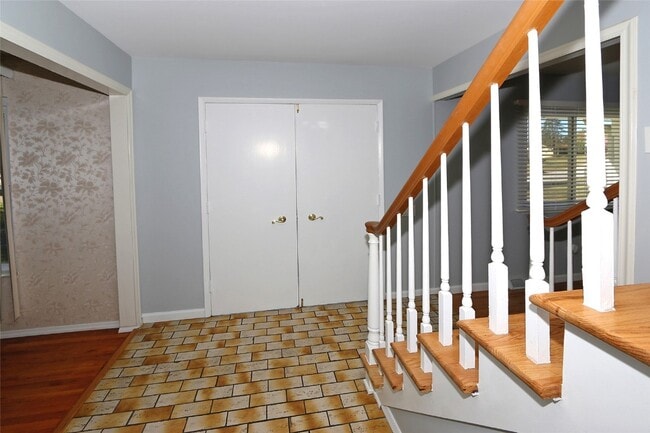 12901 Fernway Ln in Creve Coeur, MO - Building Photo - Building Photo