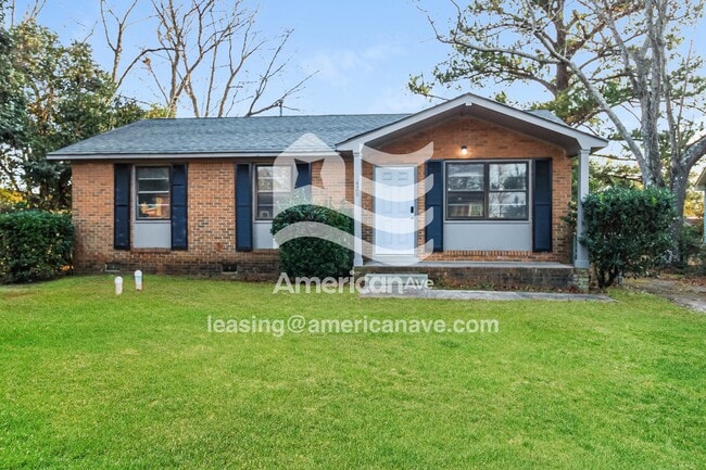 property at 428 W Lakeside Ave