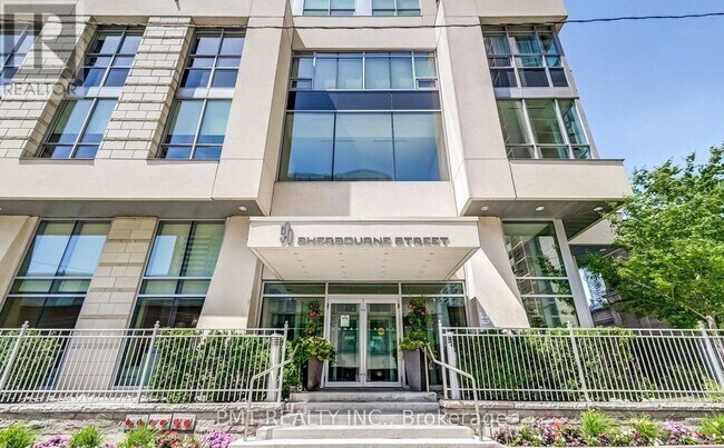 500 Sherbourne St in Toronto, ON - Building Photo - Building Photo