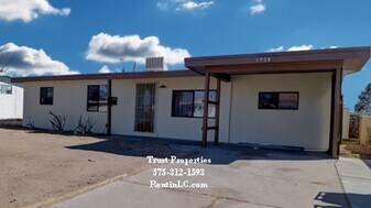 1708 E Idaho Ave in Las Cruces, NM - Building Photo
