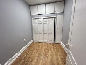 865 King St E in Hamilton, ON - Building Photo - Building Photo