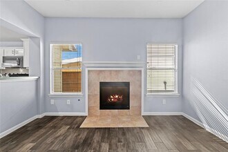 7454 Riven Oaks Ct in Cypress, TX - Building Photo - Building Photo