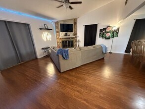 35058 Whispering Oaks Blvd in Dade City, FL - Building Photo - Building Photo