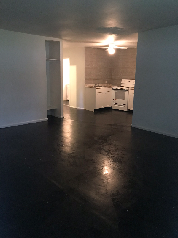 property at 129 Hilltop Cir