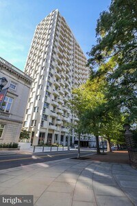 604-36 S Washington Square photo'