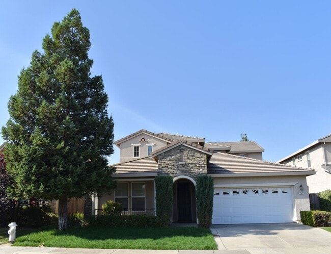 property at 4624 Coppola Cir