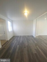 154 N Carol Blvd in Upper Darby Township, PA - Building Photo - Building Photo