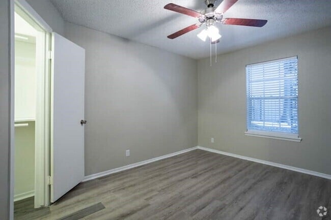 property at 6505 Westheimer Rd