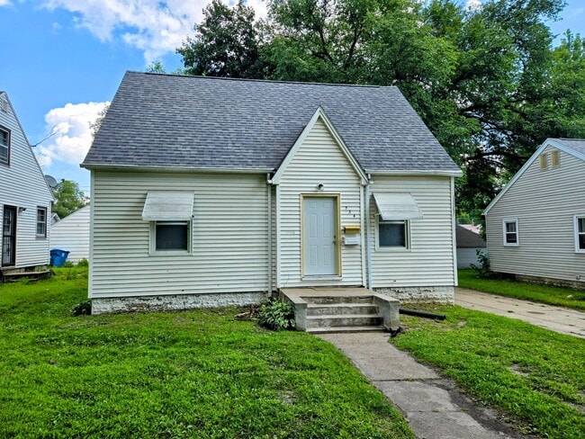 534 Hope Ave in Waterloo, IA - Building Photo - Building Photo