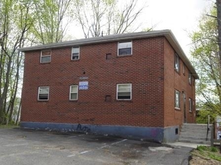 43 LaSalle Ct in New Britain, CT - Building Photo