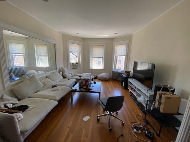 41 Orkney Rd, Unit 3 in Boston, MA - Foto de edificio