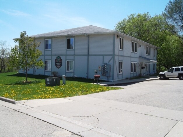 1267 Winston Dr in Edgerton, WI - Building Photo