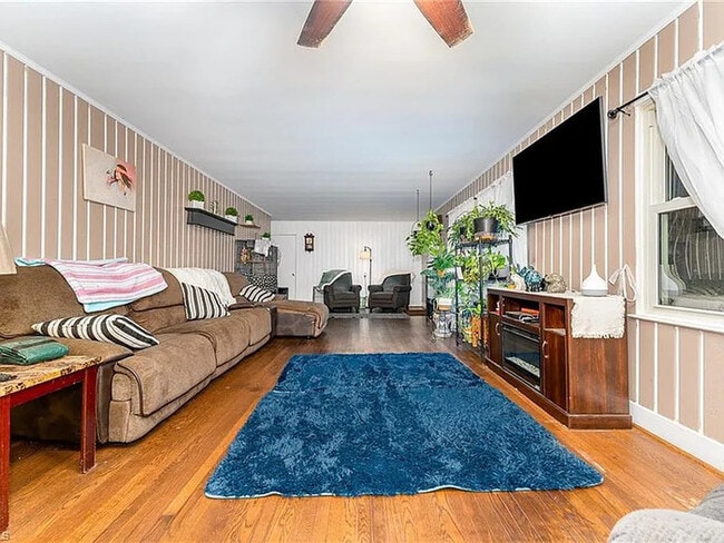 2800 Loch Dr in Winston-Salem, NC - Building Photo - Building Photo