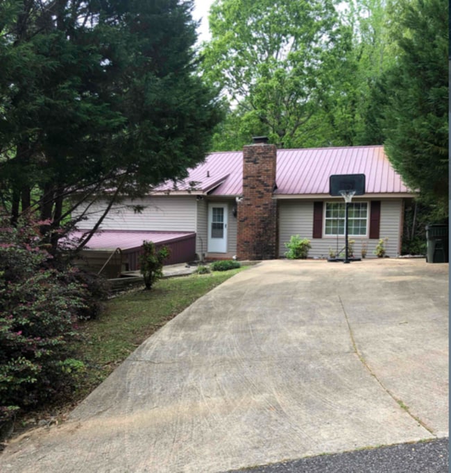 property at 4241 Springhill Dr