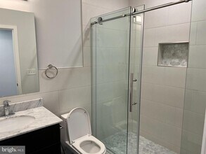 1752 N Marshall St-Unit -2 in Philadelphia, PA - Building Photo - Building Photo