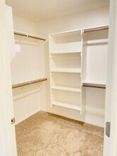 5805 SW Peaceful Ave in Bentonville, AR - Building Photo - Building Photo