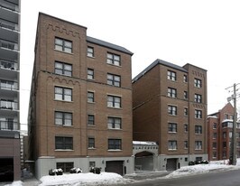 The Blackburn Building in Ottawa, ON - Building Photo