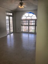 1280 S Alhambra Cir, Unit University Inn Condo in Coral Gables, FL - Building Photo - Building Photo