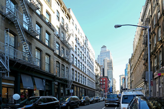 Tribeca Court in New York, NY - Building Photo - Building Photo