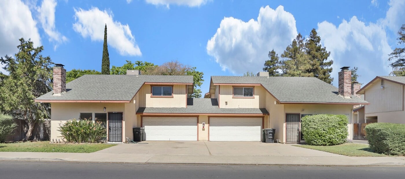 1305 Sylvan Meadows Dr in Modesto, CA - Building Photo