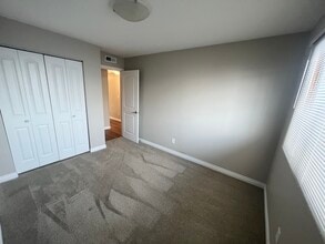 1791 Elcadore Dr in Anchorage, AK - Building Photo - Building Photo