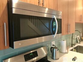 827 Villa Ave in San Jose, CA - Building Photo