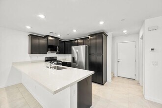 5913 Yee Haw St in North Las Vegas, NV - Building Photo - Building Photo