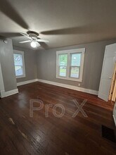 711 N Grand St in Pittsburg, KS - Building Photo - Building Photo