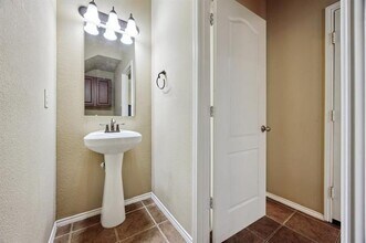 2128 Valley Forge Trail in Fort Worth, TX - Building Photo - Building Photo