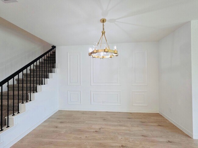 property at 31730 Carlisle Cv Ct