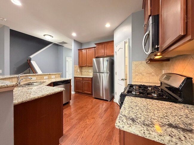 8268 Primanti Blvd in Raleigh, NC - Foto de edificio - Building Photo